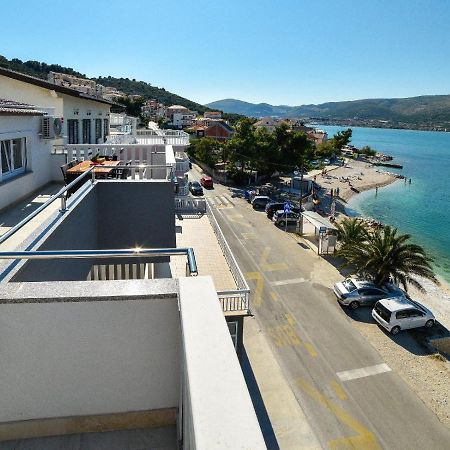 Apartmani Antonia Trogir Exterior foto