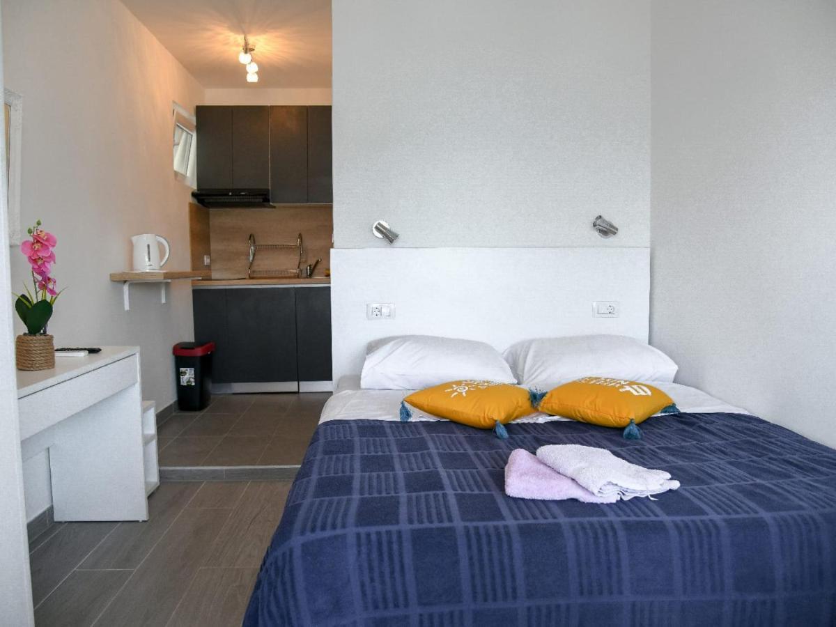 Apartmani Antonia Trogir Exterior foto