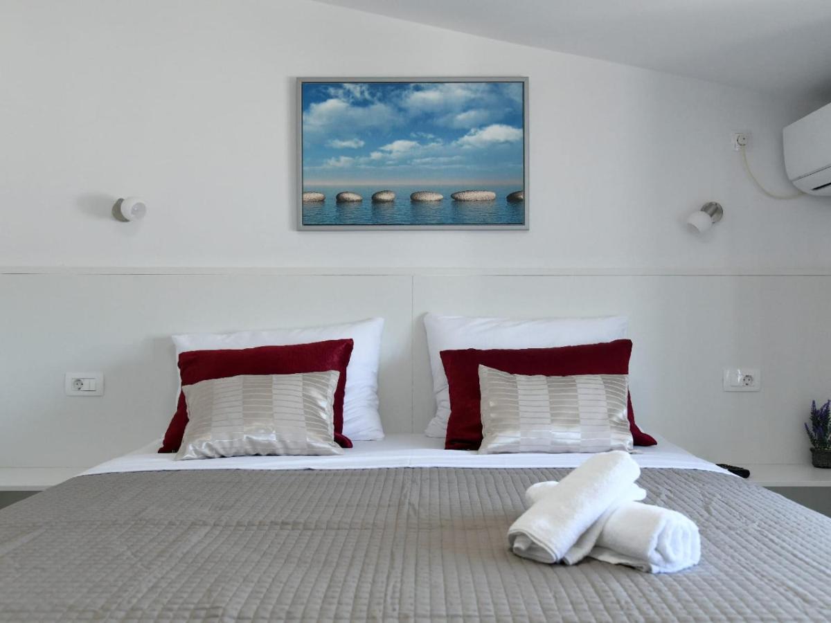Apartmani Antonia Trogir Exterior foto