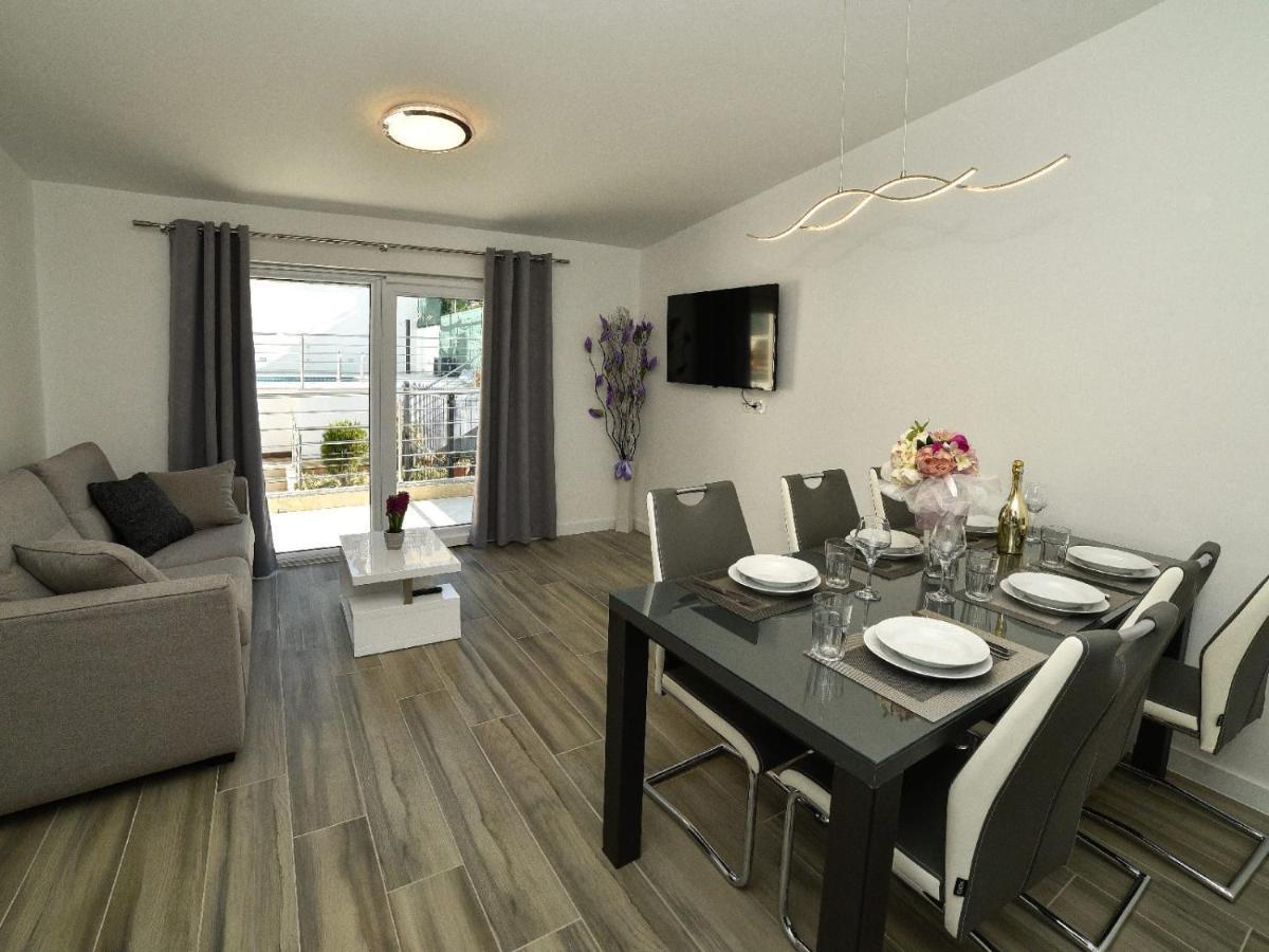Apartmani Antonia Trogir Exterior foto