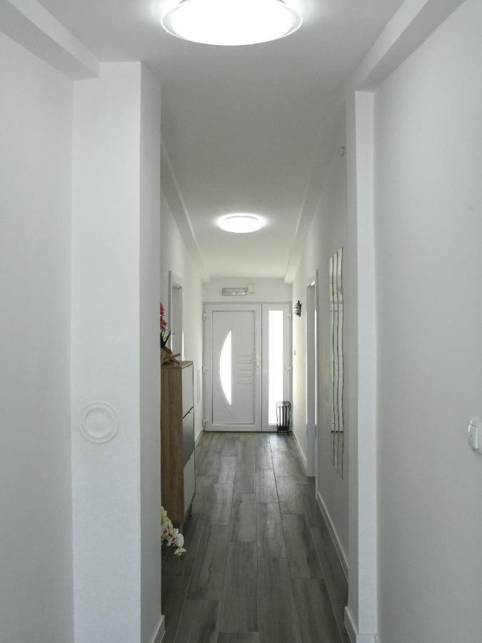 Apartmani Antonia Trogir Exterior foto
