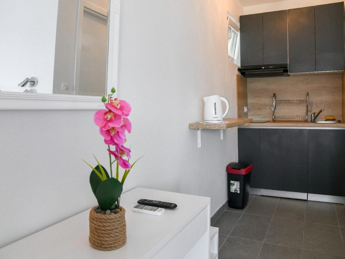 Apartmani Antonia Trogir Exterior foto
